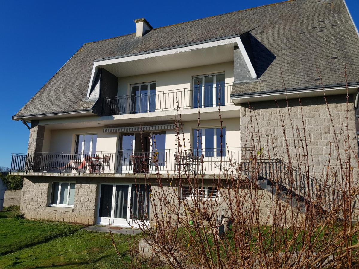 Les Balcons Du Tregor Bed & Breakfast ลันยง ภายนอก รูปภาพ